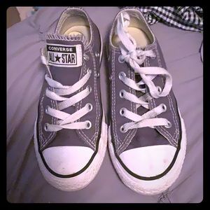 Size 12 girls/boys converse!❤️